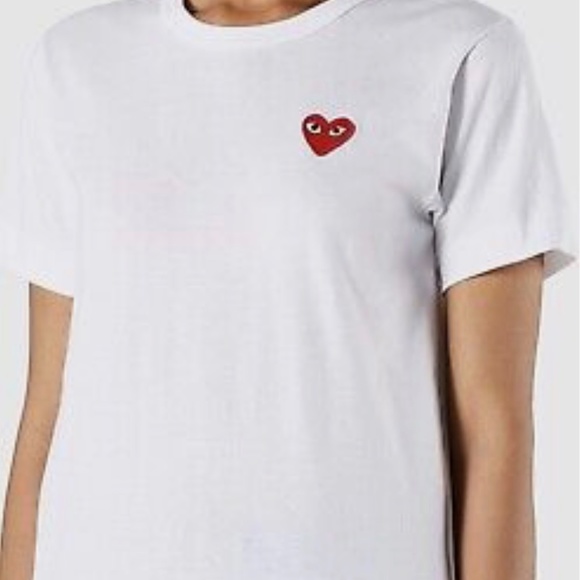 COMME DES GARCONS PLAY Classic Embroidered Heart T-Shirt white (size small) - Picture 2 of 3